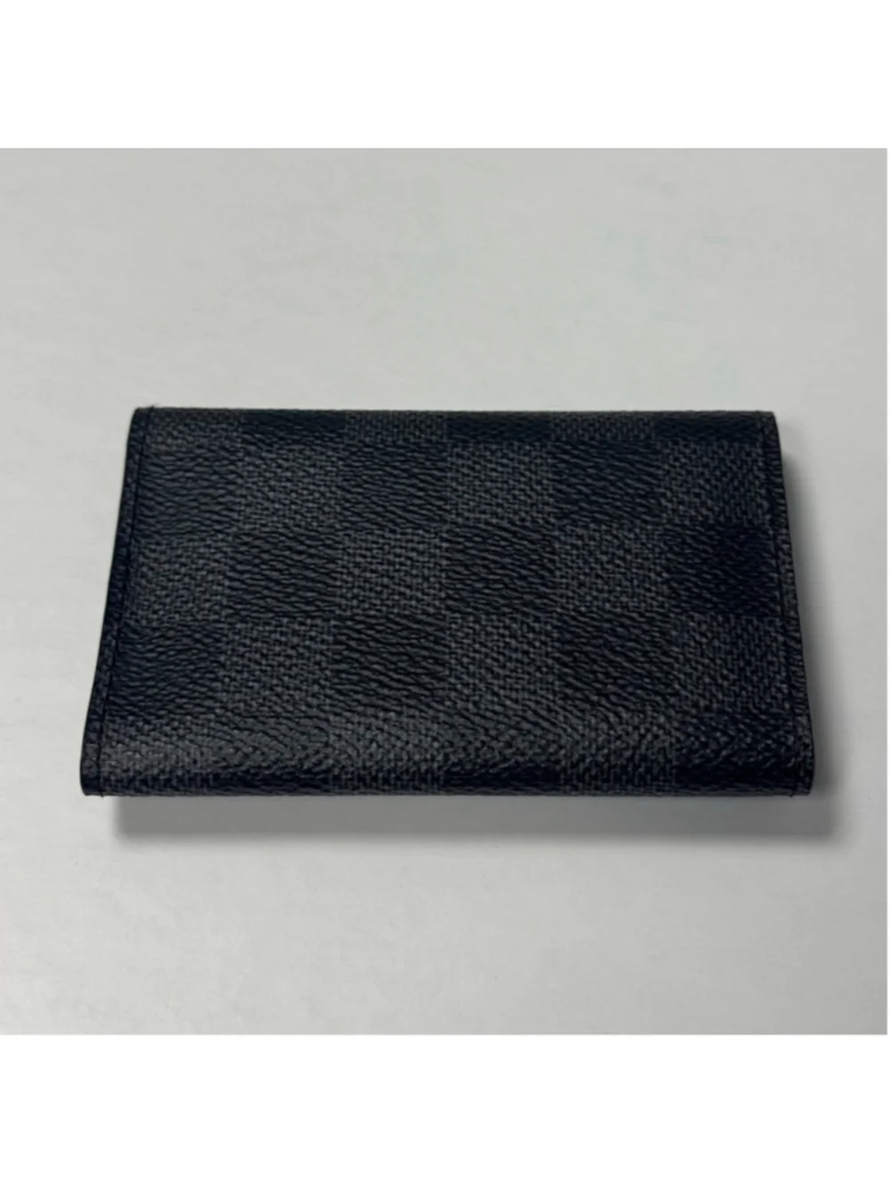 Luxury Louis Vuitton Damier Keyholder with Dustbag Like New Condition